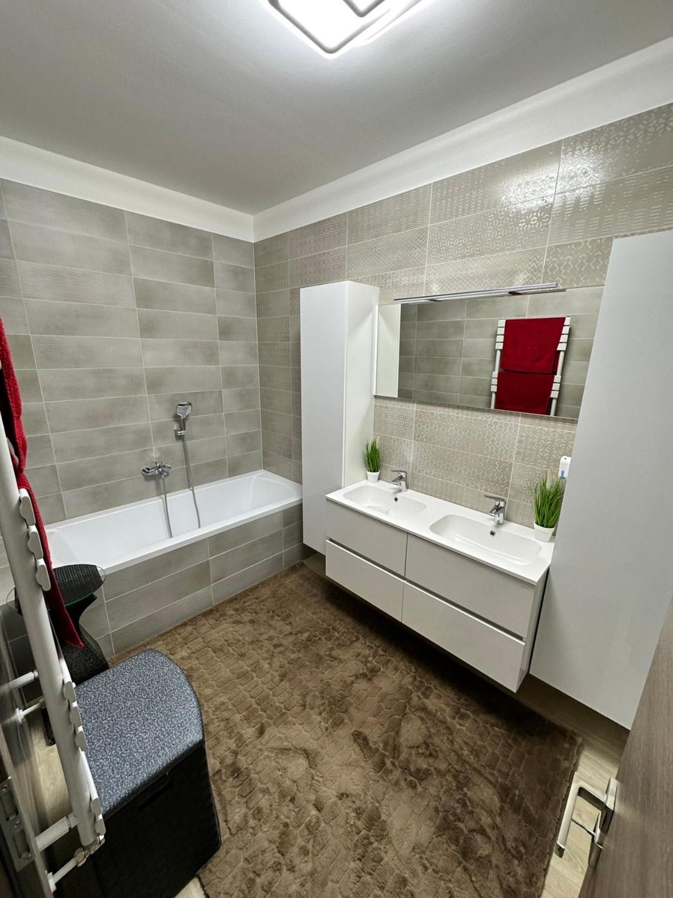Vrg 1 Exkluziv Apartman Debrecen Kültér fotó